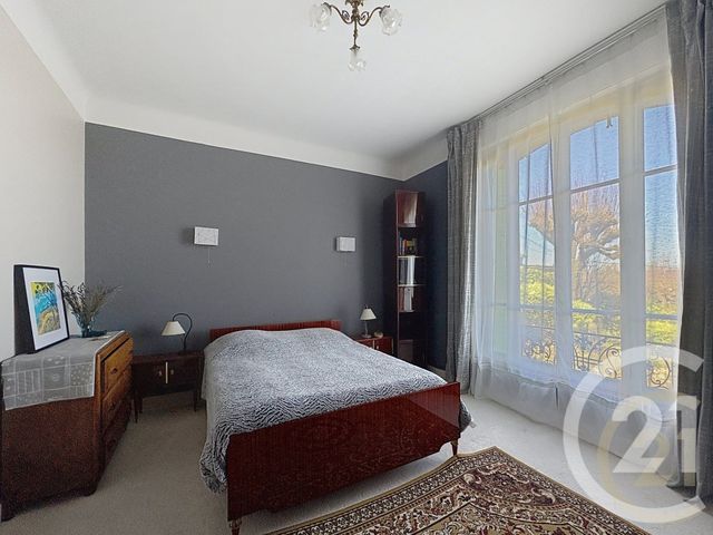 maison à vendre - 8 pièces - 235.78 m2 - MORET LOING ET ORVANNE - 77 - ILE-DE-FRANCE - Century 21 Agence Notre-Dame