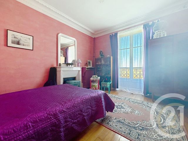 maison à vendre - 8 pièces - 235.78 m2 - MORET LOING ET ORVANNE - 77 - ILE-DE-FRANCE - Century 21 Agence Notre-Dame