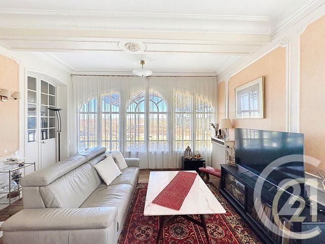 maison à vendre - 8 pièces - 235.78 m2 - MORET LOING ET ORVANNE - 77 - ILE-DE-FRANCE - Century 21 Agence Notre-Dame