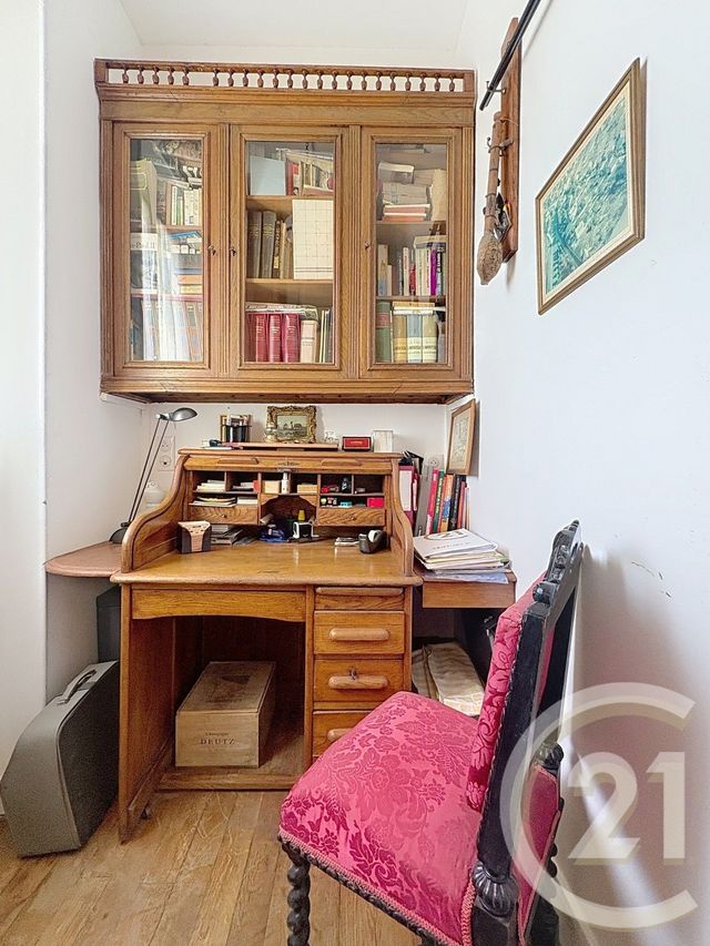 maison à vendre - 8 pièces - 235.78 m2 - MORET LOING ET ORVANNE - 77 - ILE-DE-FRANCE - Century 21 Agence Notre-Dame