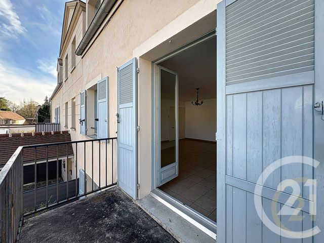 Afficher la photo en grand Appartement F2 à vendre - 2 pièces - 61.07 m2 - MONTIGNY SUR LOING - 77 - ILE-DE-FRANCE - Century 21 Agence Notre-Dame