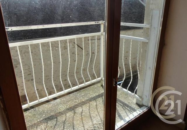 Appartement F3 à vendre - 3 pièces - 61.1 m2 - CHAMPAGNE SUR SEINE - 77 - ILE-DE-FRANCE - Century 21 Agence Notre-Dame