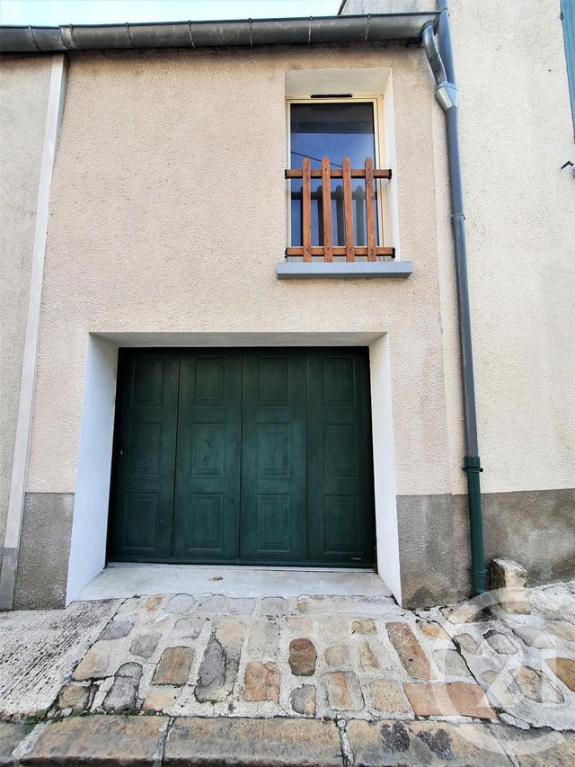 Afficher la photo en grand parking à vendre - 18.0 m2 - MORET LOING ET ORVANNE - 77 - ILE-DE-FRANCE - Century 21 Agence Notre-Dame