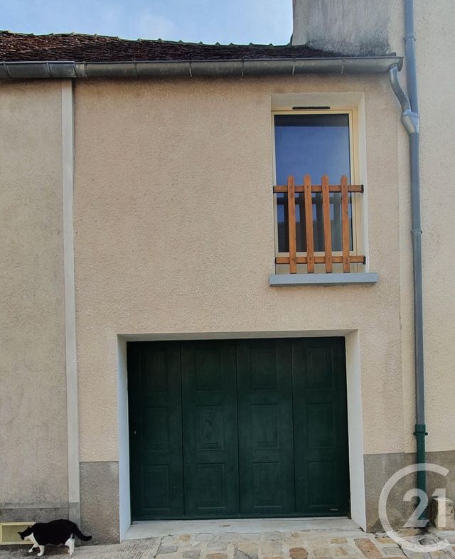Afficher la photo en grand parking à vendre - 18.0 m2 - MORET LOING ET ORVANNE - 77 - ILE-DE-FRANCE - Century 21 Agence Notre-Dame