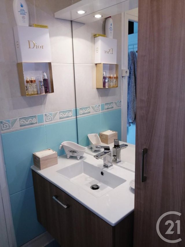 Afficher la photo en grand Appartement F2 à vendre - 2 pièces - 46.0 m2 - CHAMPAGNE SUR SEINE - 77 - ILE-DE-FRANCE - Century 21 Agence Notre-Dame