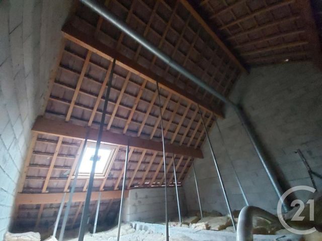 Afficher la photo en grand Appartement F2 à vendre - 2 pièces - 46.0 m2 - CHAMPAGNE SUR SEINE - 77 - ILE-DE-FRANCE - Century 21 Agence Notre-Dame