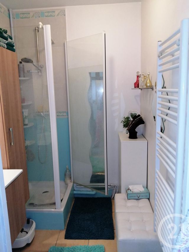 Afficher la photo en grand Appartement F2 à vendre - 2 pièces - 46.0 m2 - CHAMPAGNE SUR SEINE - 77 - ILE-DE-FRANCE - Century 21 Agence Notre-Dame