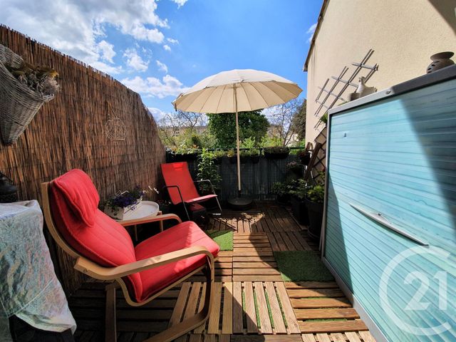 Afficher la photo en grand Appartement F2 à vendre - 2 pièces - 46.0 m2 - CHAMPAGNE SUR SEINE - 77 - ILE-DE-FRANCE - Century 21 Agence Notre-Dame
