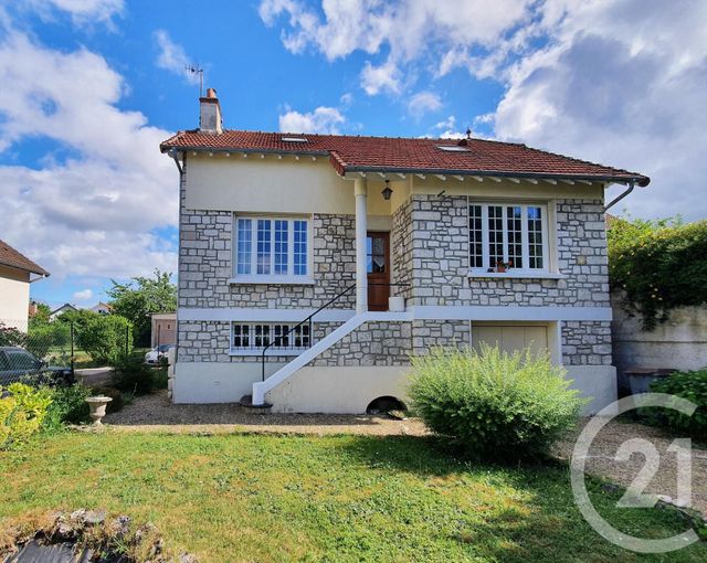 maison à vendre - 4 pièces - 105.0 m2 - MORET LOING ET ORVANNE - 77 - ILE-DE-FRANCE - Century 21 Agence Notre-Dame