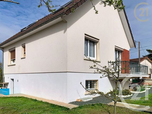 maison à vendre - 5 pièces - 112.67 m2 - ST MAMMES - 77 - ILE-DE-FRANCE - Century 21 Agence Notre-Dame
