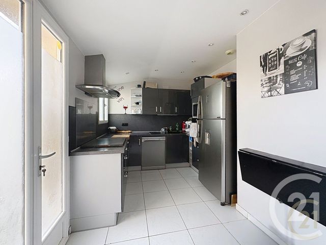 maison à vendre - 5 pièces - 155.23 m2 - MORET LOING ET ORVANNE - 77 - ILE-DE-FRANCE - Century 21 Agence Notre-Dame