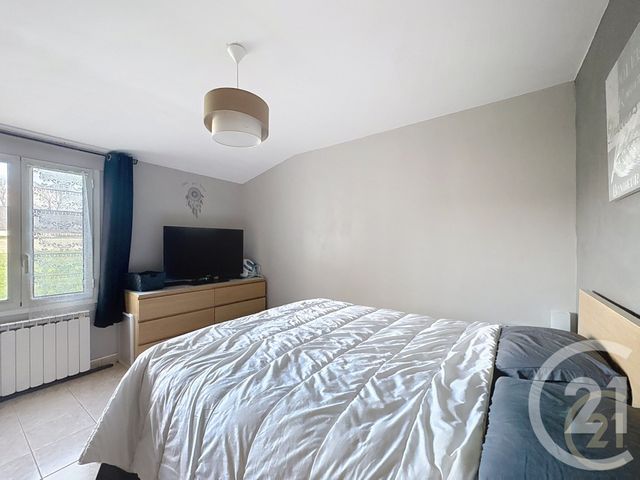 maison à vendre - 5 pièces - 155.23 m2 - MORET LOING ET ORVANNE - 77 - ILE-DE-FRANCE - Century 21 Agence Notre-Dame