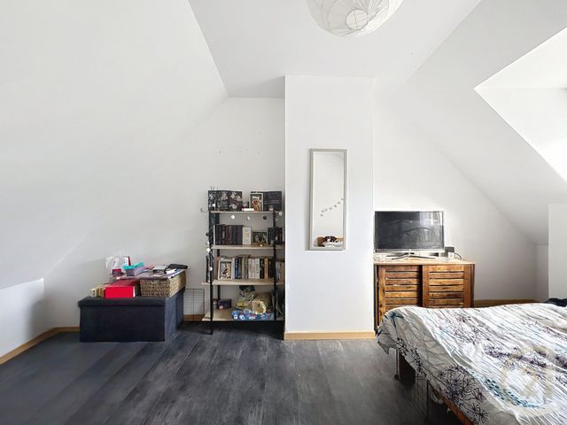 maison à vendre - 5 pièces - 155.23 m2 - MORET LOING ET ORVANNE - 77 - ILE-DE-FRANCE - Century 21 Agence Notre-Dame