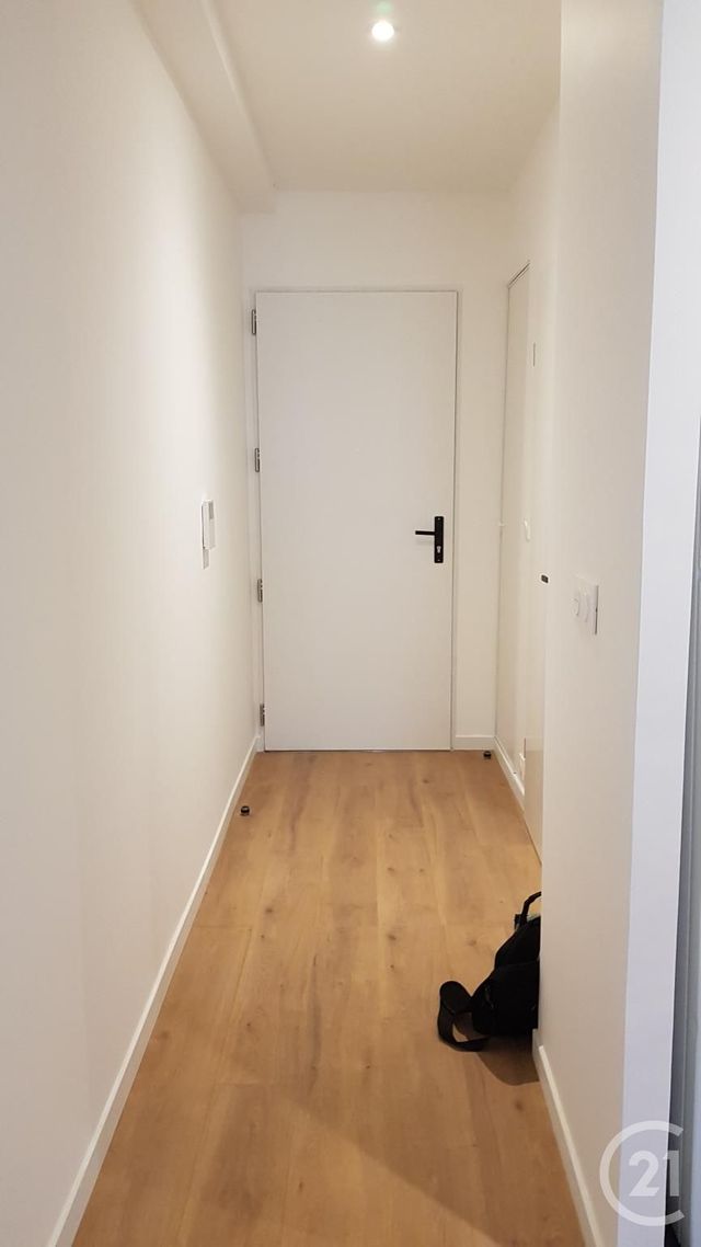 Appartement F2 à louer - 2 pièces - 43.1 m2 - FONTAINEBLEAU - 77 - ILE-DE-FRANCE - Century 21 Agence Notre-Dame