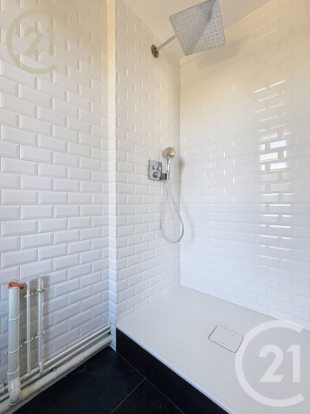 maison à vendre - 6 pièces - 188.19 m2 - MONTIGNY SUR LOING - 77 - ILE-DE-FRANCE - Century 21 Agence Notre-Dame