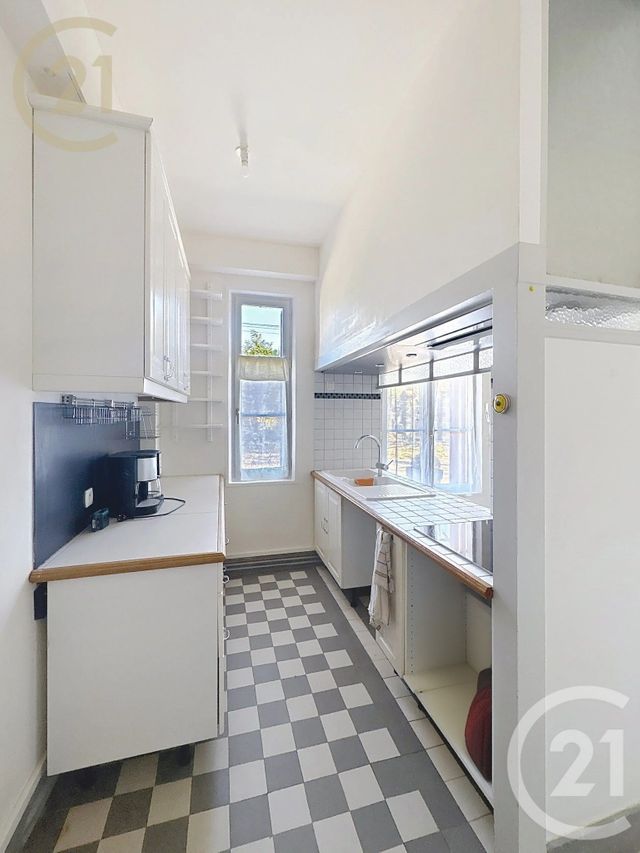 maison à vendre - 6 pièces - 188.19 m2 - MONTIGNY SUR LOING - 77 - ILE-DE-FRANCE - Century 21 Agence Notre-Dame