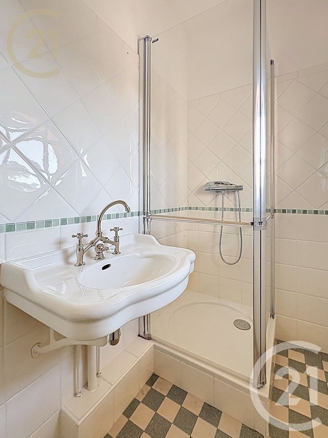 maison à vendre - 6 pièces - 188.19 m2 - MONTIGNY SUR LOING - 77 - ILE-DE-FRANCE - Century 21 Agence Notre-Dame