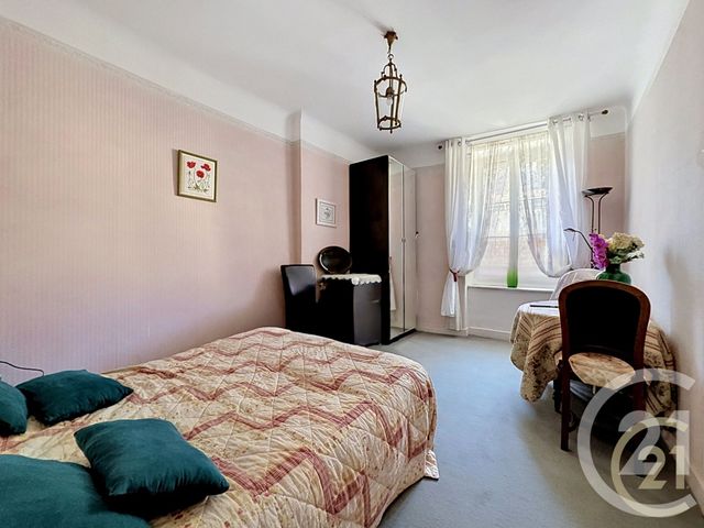 Appartement F5 à vendre - 5 pièces - 86.7 m2 - MORET SUR LOING - 77 - ILE-DE-FRANCE - Century 21 Agence Notre-Dame