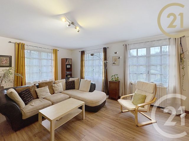 maison à vendre - 7 pièces - 159.4 m2 - MORET SUR LOING - 77 - ILE-DE-FRANCE - Century 21 Agence Notre-Dame