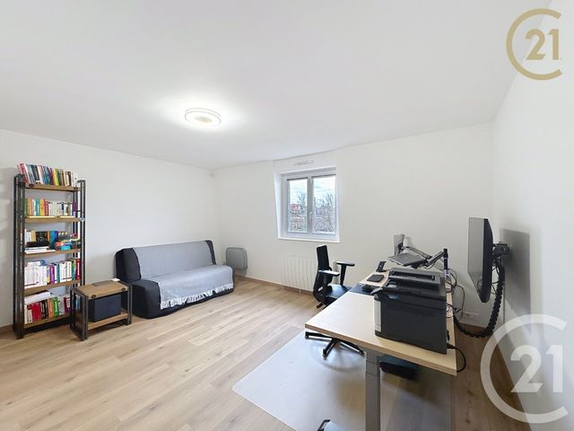 Appartement Studio à vendre - 1 pièce - 30.41 m2 - MORET LOING ET ORVANNE - 77 - ILE-DE-FRANCE - Century 21 Agence Notre-Dame