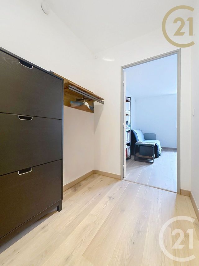 Appartement Studio à vendre - 1 pièce - 30.41 m2 - MORET LOING ET ORVANNE - 77 - ILE-DE-FRANCE - Century 21 Agence Notre-Dame