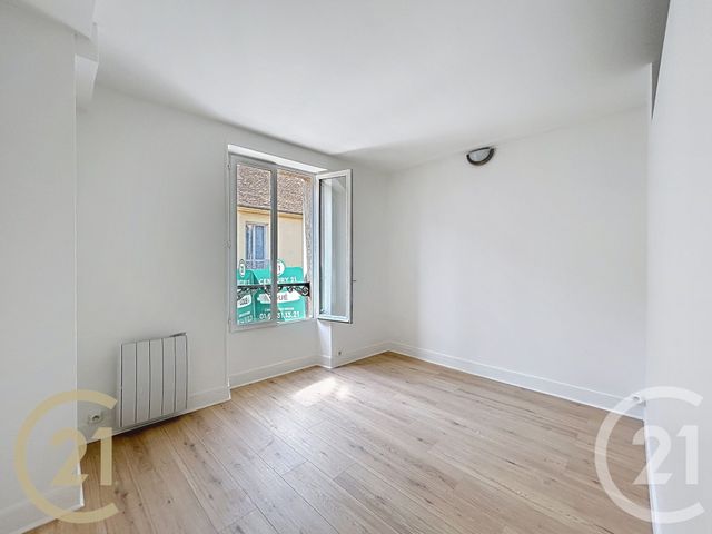 Appartement Studio à louer - 1 pièce - 26.4 m2 - MORET SUR LOING - 77 - ILE-DE-FRANCE - Century 21 Agence Notre-Dame