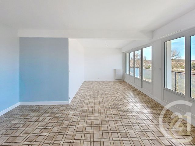 Appartement F4 à vendre - 4 pièces - 77.03 m2 - VENEUX LES SABLONS - 77 - ILE-DE-FRANCE - Century 21 Agence Notre-Dame
