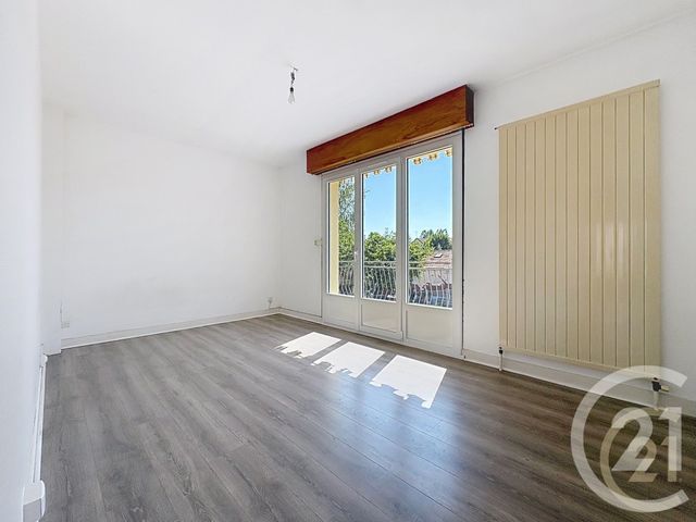 maison à vendre - 5 pièces - 113.16 m2 - ST MAMMES - 77 - ILE-DE-FRANCE - Century 21 Agence Notre-Dame