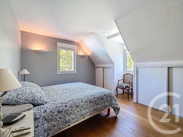 maison à vendre - 9 pièces - 200.0 m2 - ST SAUVEUR SUR ECOLE - 77 - ILE-DE-FRANCE - Century 21 Agence Notre-Dame