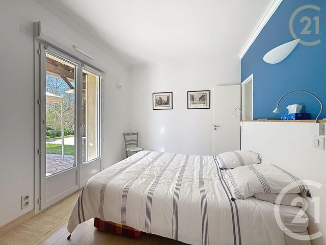 maison à vendre - 9 pièces - 200.0 m2 - ST SAUVEUR SUR ECOLE - 77 - ILE-DE-FRANCE - Century 21 Agence Notre-Dame