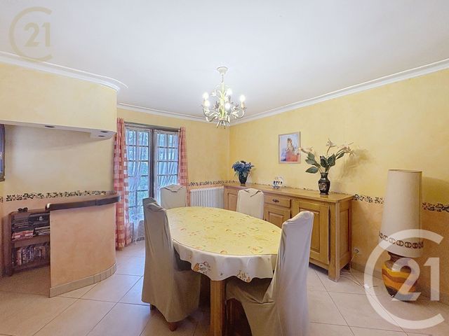 maison à vendre - 5 pièces - 119.56 m2 - MONTIGNY SUR LOING - 77 - ILE-DE-FRANCE - Century 21 Agence Notre-Dame