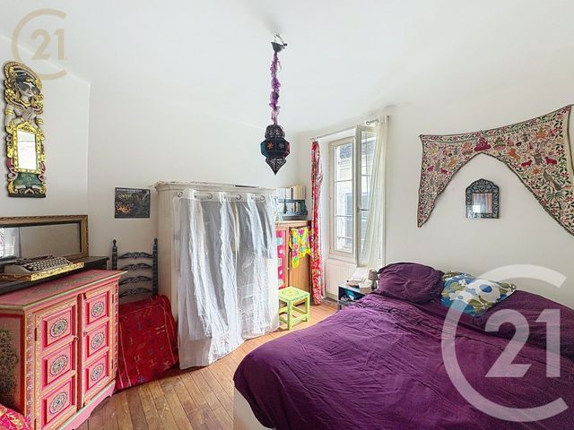 Appartement Duplex à vendre - 4 pièces - 65.1 m2 - MORET SUR LOING - 77 - ILE-DE-FRANCE - Century 21 Agence Notre-Dame