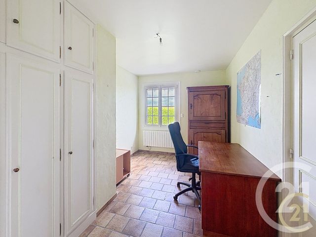 Afficher la photo en grand maison à vendre - 7 pièces - 169.35 m2 - VILLEMER - 77 - ILE-DE-FRANCE - Century 21 Agence Notre-Dame