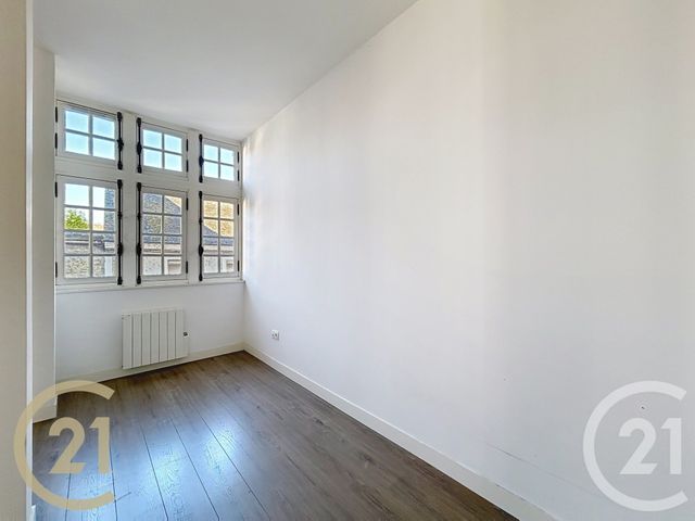 Appartement F1 à louer - 1 pièce - 32.14 m2 - MORET SUR LOING - 77 - ILE-DE-FRANCE - Century 21 Agence Notre-Dame