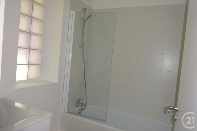 Appartement F1 à louer - 1 pièce - 32.14 m2 - MORET SUR LOING - 77 - ILE-DE-FRANCE - Century 21 Agence Notre-Dame