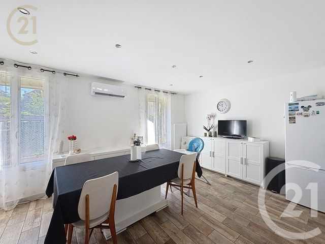 Afficher la photo en grand maison à vendre - 4 pièces - 61.85 m2 - CHAMPAGNE SUR SEINE - 77 - ILE-DE-FRANCE - Century 21 Agence Notre-Dame