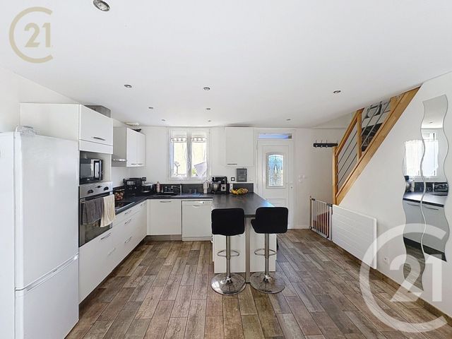 Afficher la photo en grand maison à vendre - 4 pièces - 61.85 m2 - CHAMPAGNE SUR SEINE - 77 - ILE-DE-FRANCE - Century 21 Agence Notre-Dame