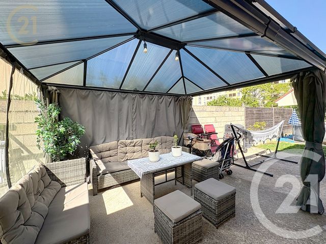 Afficher la photo en grand maison à vendre - 4 pièces - 61.85 m2 - CHAMPAGNE SUR SEINE - 77 - ILE-DE-FRANCE - Century 21 Agence Notre-Dame