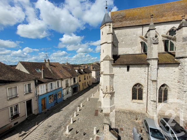 Appartement F3 à louer - 3 pièces - 68.12 m2 - MORET SUR LOING - 77 - ILE-DE-FRANCE - Century 21 Agence Notre-Dame