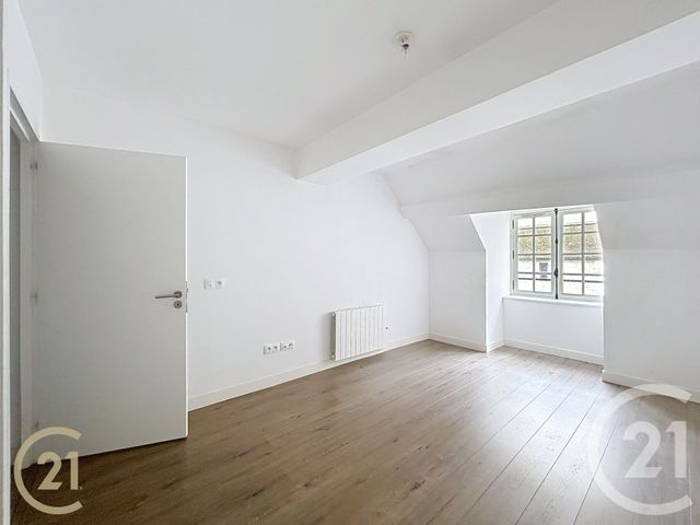 Appartement F3 à louer - 3 pièces - 68.12 m2 - MORET SUR LOING - 77 - ILE-DE-FRANCE - Century 21 Agence Notre-Dame