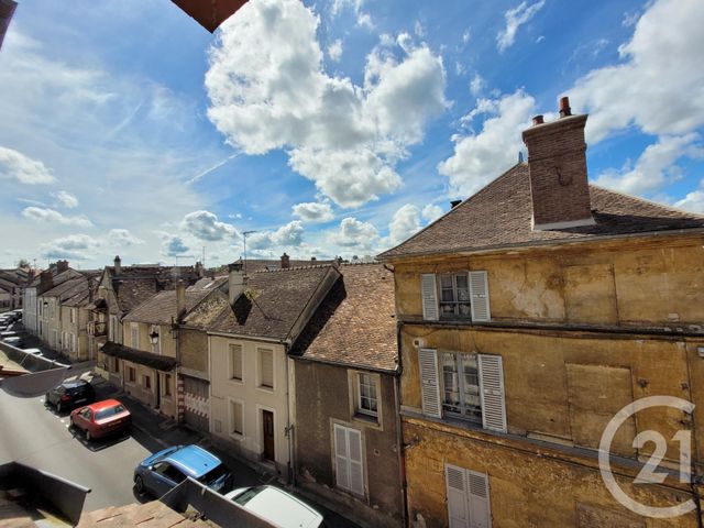 Appartement F3 à louer - 3 pièces - 68.12 m2 - MORET SUR LOING - 77 - ILE-DE-FRANCE - Century 21 Agence Notre-Dame