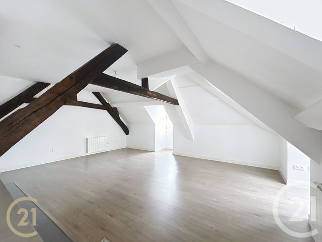 Appartement F3 à louer - 3 pièces - 68.12 m2 - MORET SUR LOING - 77 - ILE-DE-FRANCE - Century 21 Agence Notre-Dame