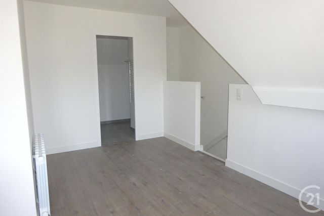 Appartement F2 à louer - 2 pièces - 41.26 m2 - MORET SUR LOING - 77 - ILE-DE-FRANCE - Century 21 Agence Notre-Dame