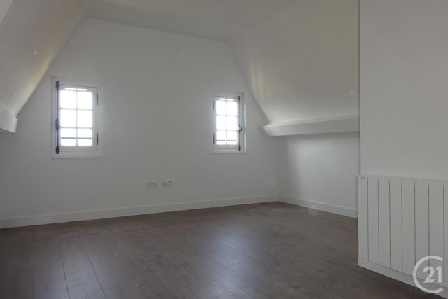Appartement F2 à louer - 2 pièces - 41.26 m2 - MORET SUR LOING - 77 - ILE-DE-FRANCE - Century 21 Agence Notre-Dame