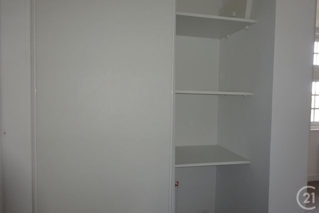 Appartement F2 à louer - 2 pièces - 41.26 m2 - MORET SUR LOING - 77 - ILE-DE-FRANCE - Century 21 Agence Notre-Dame