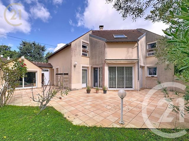 maison à vendre - 9 pièces - 143.99 m2 - MORET LOING ET ORVANNE - 77 - ILE-DE-FRANCE - Century 21 Agence Notre-Dame