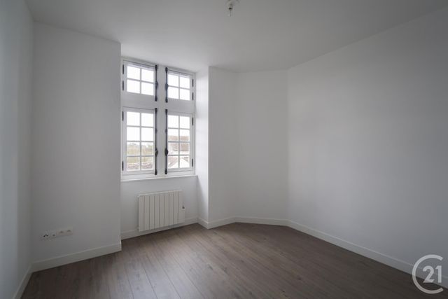 Afficher la photo en grand Appartement F3 à louer - 3 pièces - 58.01 m2 - MORET SUR LOING - 77 - ILE-DE-FRANCE - Century 21 Agence Notre-Dame