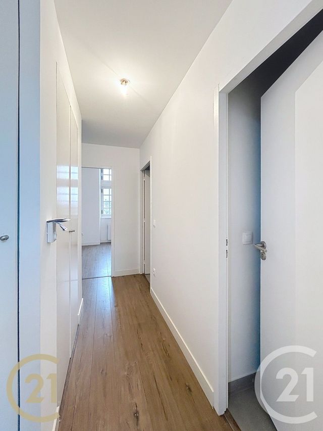 Appartement F3 à louer - 3 pièces - 58.01 m2 - MORET SUR LOING - 77 - ILE-DE-FRANCE - Century 21 Agence Notre-Dame