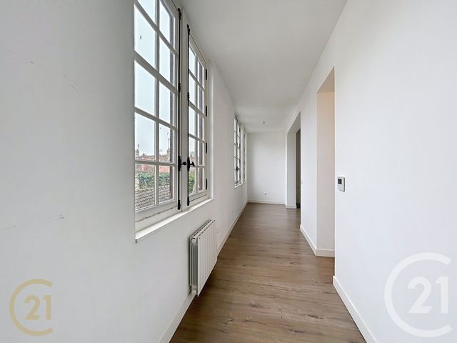 Appartement F3 à louer - 3 pièces - 58.01 m2 - MORET SUR LOING - 77 - ILE-DE-FRANCE - Century 21 Agence Notre-Dame