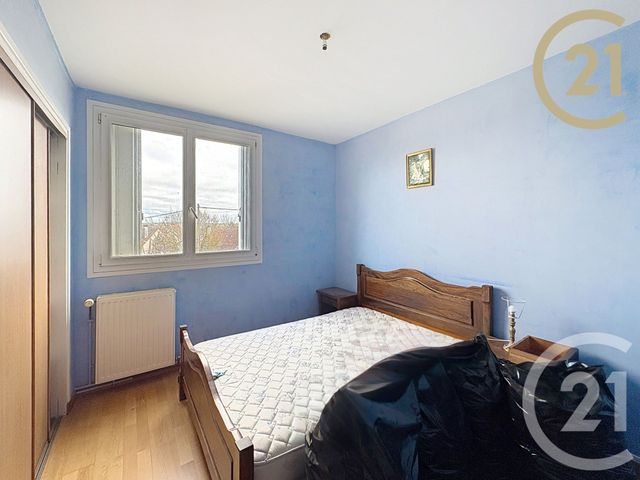 Appartement F4 à vendre - 4 pièces - 63.79 m2 - MORET SUR LOING - 77 - ILE-DE-FRANCE - Century 21 Agence Notre-Dame